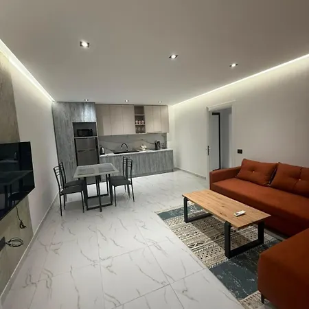Royal Luxury Αλέσιον